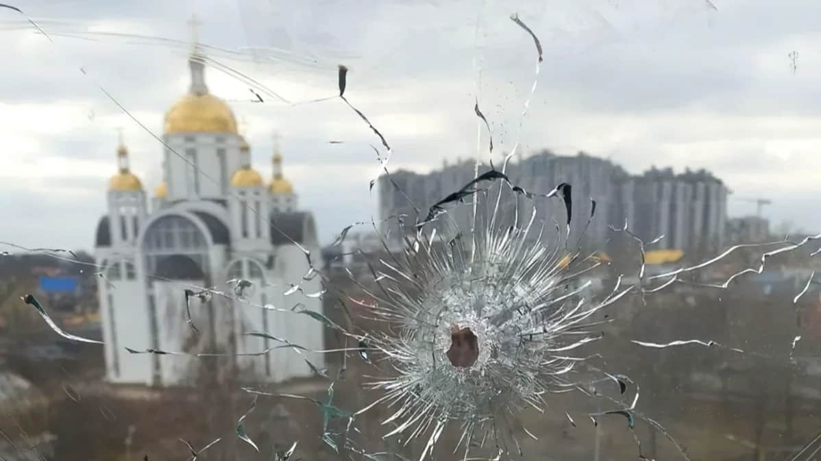 The window of Viktoria Druzenko’s house after shelling. Photo from her personal archive