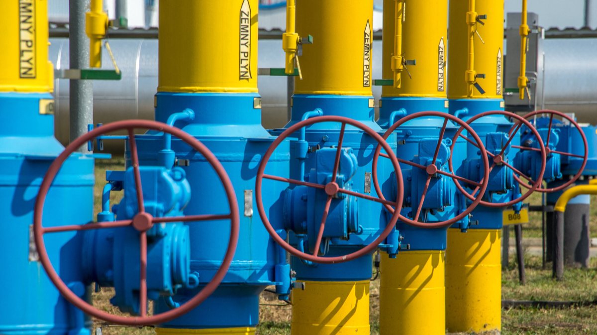 Кто остался на трубе