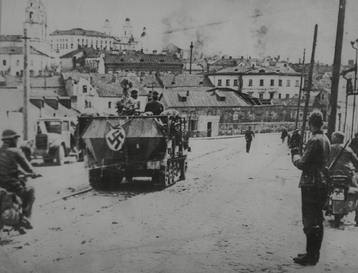 Немецкие войска в Минске. Фото: Northcliffe Collection / ANL / Shutterstock / Rex Features / Vida Press