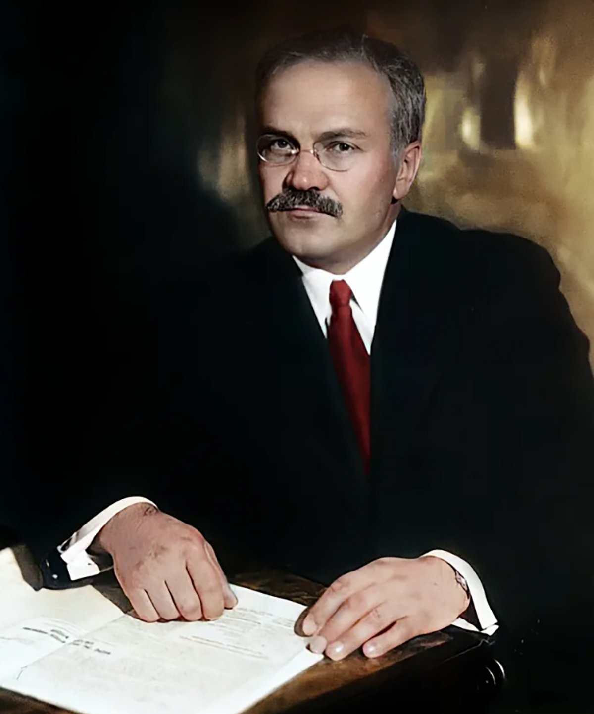 Вячеслав Молотов. Фото:  klimbim2020.wordpress.com