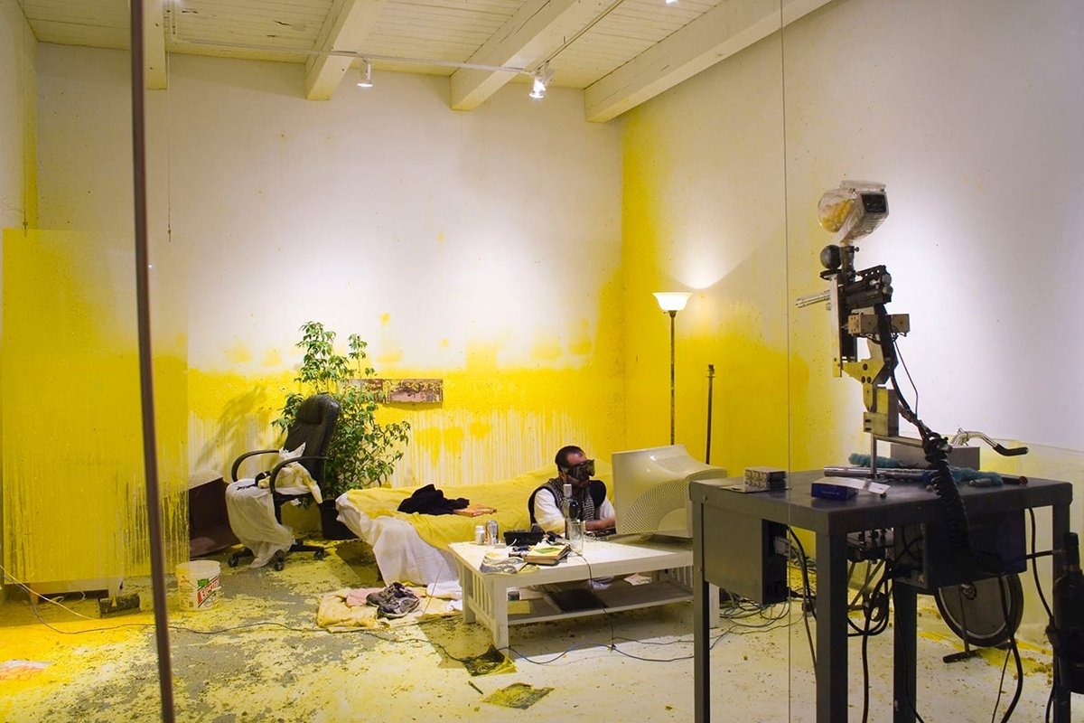 Вафаа Билал, проект «Внутреннее напряжение». Фото:  artguide.com