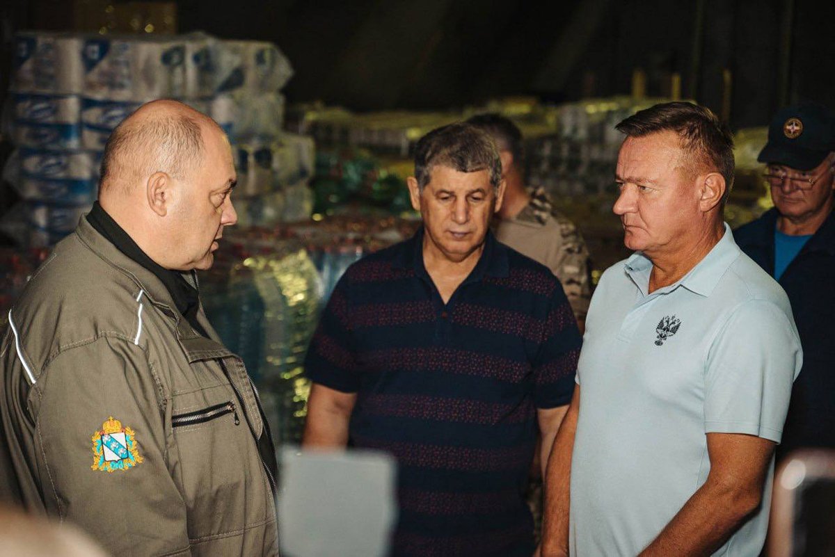 Алексей Смирнов и Роман Старовойт. Фото:  пресс-служба Губернатора Курской области