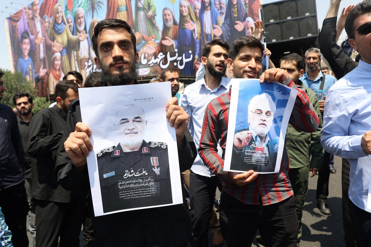 Антиизраильский митинг после ударов по Ирану, Тегеран, 13 июня 2025 года. Фото: Majid Asgaripour / West Asia News Agency / Reuters / Scanpix / LETA